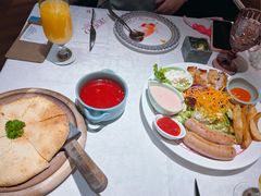 -俄士厨房(环球港店)