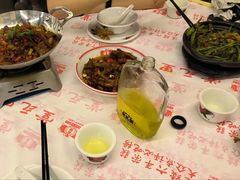 -堂瓦里·33年传统赣菜(第一街区店)