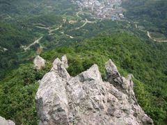 -灵岩山风景区