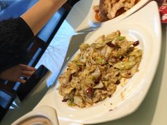 -老码头黑皮肘子锅包肉(赣水路店)