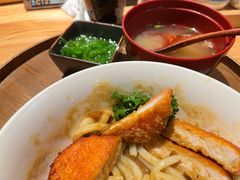 -一豚轩·烧鸟·豚骨拉面(五四路店)