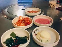 -釜山火炉·海鲜烤肉(紫藤路店)