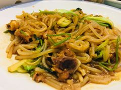 -马尔龙新疆饭店·清真(瑞景店)