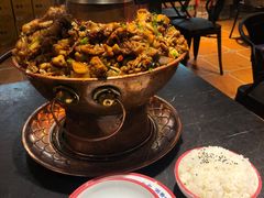 -巴四老城区炭火蛙锅(张江店)