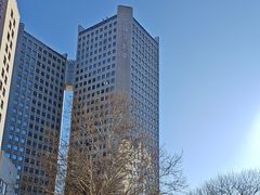 -亮马河大厦办公楼-1座