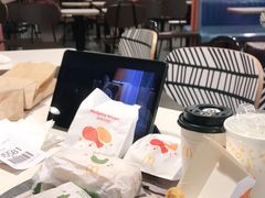 -麦当劳(东方时代广场分店)