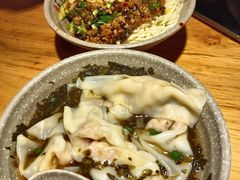 -默记孙抄手(园艺山店)