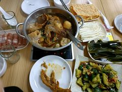 -柳州人田螺鸭脚煲(农院路1店)