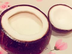 -志龙皇冠吃货椰子铺