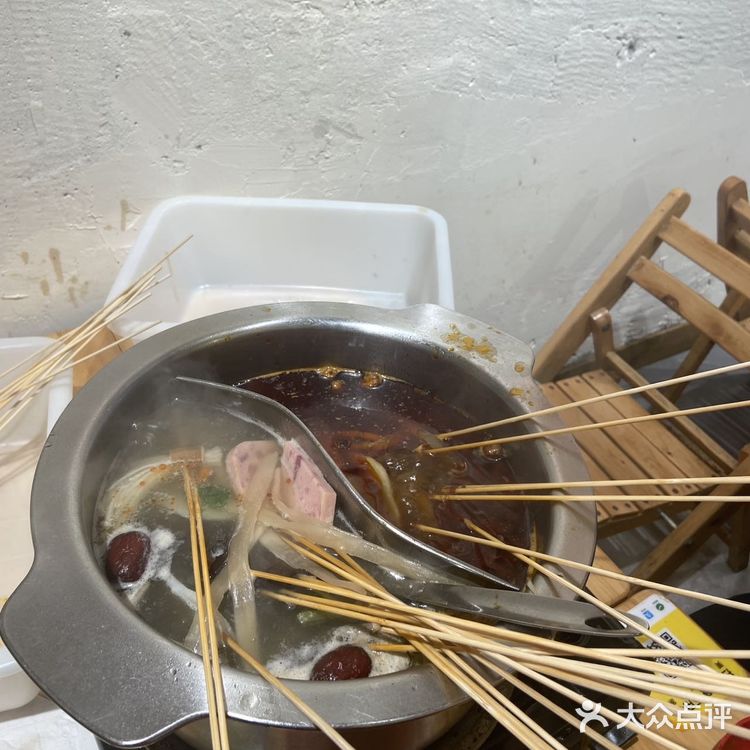 排排坐 吃串串的快乐