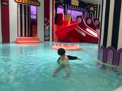 -涨巢·潮玩水疗局