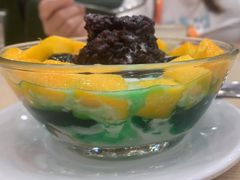 -佰搭果·广式茶餐厅(西华路店)