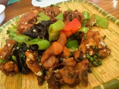 -美顺香食府鱼头老店(雪野湖店)