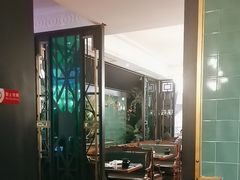 -新白鹿餐厅(爱琴海购物中心店)