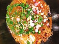 -万里闯关东铁锅炖菜馆(高新旗舰店)