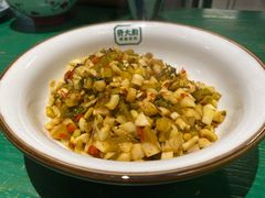 小笋炒泡菜-费大厨辣椒炒肉(太平老街店)