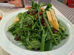 腐竹丝瓜尖-嘉陵楼馋嘴城(簋街总店)