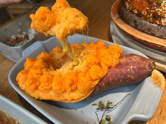 -蜜桃餐厅·伴山(湖滨商业街店)
