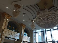 -碧中海汤泉汗蒸酒店