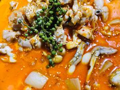 自制泡菜牛蛙锅-付掌柜在成都·热炒砂锅集(金禾店)