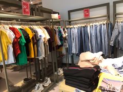 -URBAN REVIVO(北京斯普瑞斯奥特莱斯店)