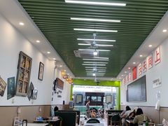 -汤小云火锅米线(钻汇广场店)