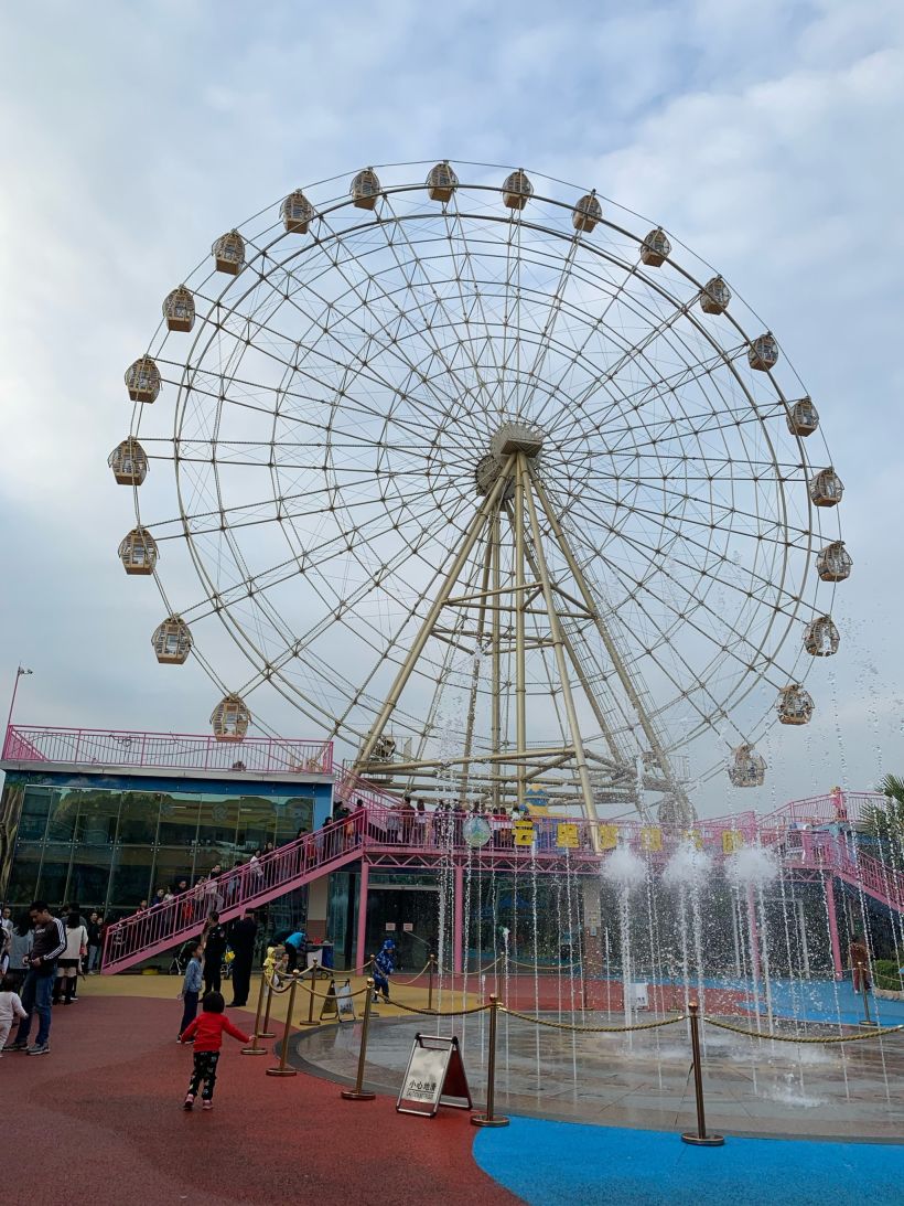 推荐项目:旋转木马和摩天轮.