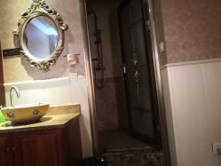 -玲珑梵宫美容连锁机构