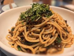 -一坐一忘云南菜(嘉里中心店)