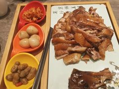 -有红鸡毛店·川菜(建设路店)