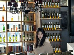 -酤居湖景音乐餐吧(安宁店)