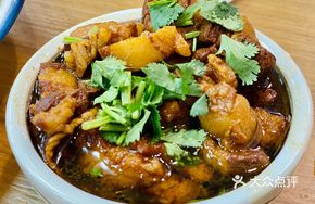 Braised Pork with Vermicelli and Tofu