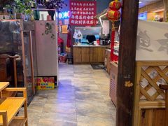 -谭公鱼头·鲜鱼火锅·小龙虾·江湖菜(秀沿路店)
