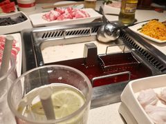 -海底捞火锅鲜切牛肉主题店(长寿路店)