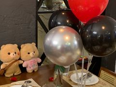 -Mark&Mars Restaurant