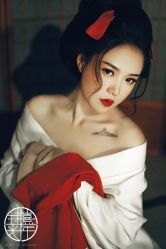 点击看大图 -持熹光年写真体验馆