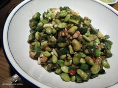 青皮豆炒秋葵-黄泥岗·地道湖北菜(奥特莱斯店)