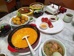 -蝴蝶里·粤菜·点心(滨江龙湖店)