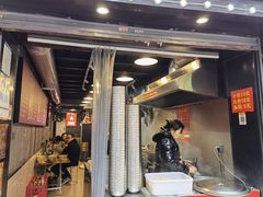 门面-白露塘杀猪粉(药王街店)