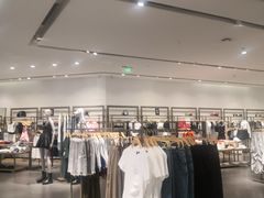 -URBAN REVIVO(佛山南海万达广场店)