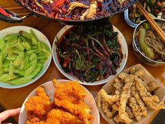 -鸿顺老铁锅美蛙鱼府(解放碑店)