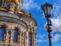 -滴血救世主教堂