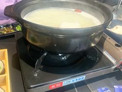 -牛牛和牛海鲜粥底火锅(长虹国际城店)