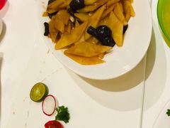 -臻宝中餐厅·大连菜·海鲜·融合菜(大连一方城堡豪华精选酒店)