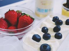 -全家便利店(秀沿路店)