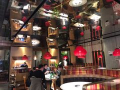 大堂-小骨煲金华砂锅(转塘金街美地店)