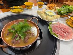 -藏味八珍特色火锅