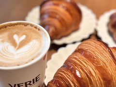 -VERIE BAKEHOUSE
