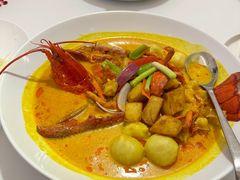 咖喱龙虾配面包棒-醉辉皇上海之巅(上海中心大厦店)