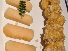 海胆明珠酱虾球-曾宴·楚菜(湖北省博物馆店)